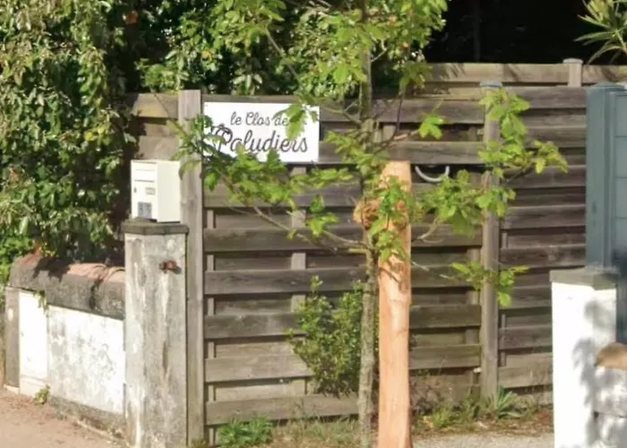 Le Clos Des Paludiers Molene Bed & Breakfast